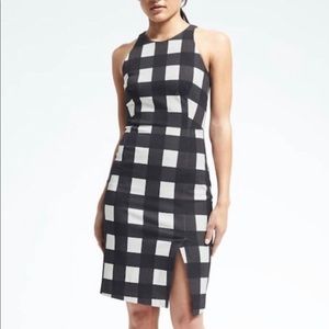 Banana Republic Black & White Dress Size 8P NWT